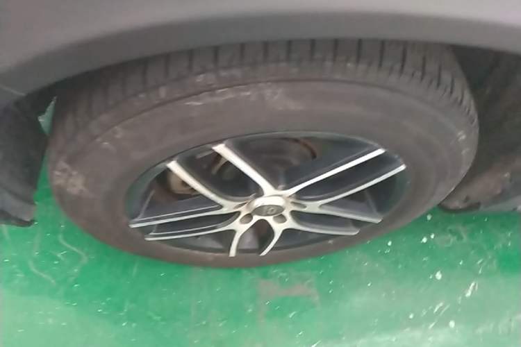 Used Lexus RX Classic 2013 270 Elite Edition Left Front Wheel Hub