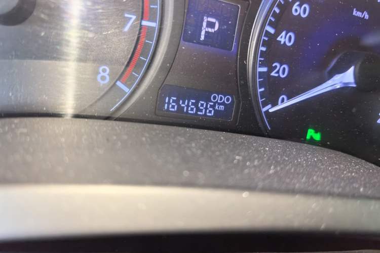 Used Lexus RX Classic 2013 270 Elite Edition Odometer Close Up