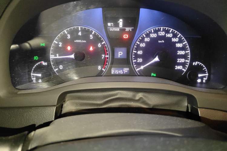 Used Lexus RX Classic 2013 270 Elite Edition Odometer Close Up