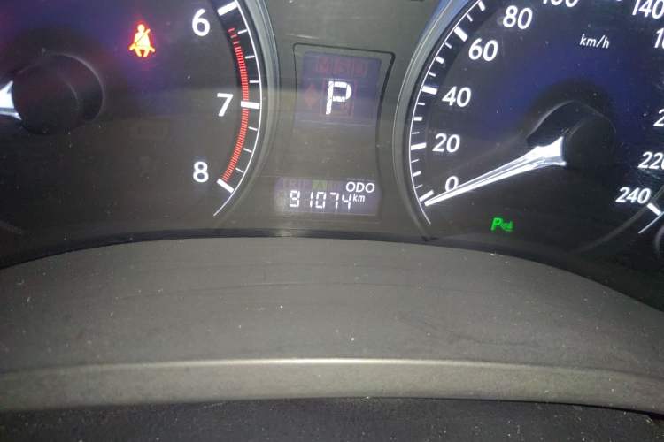 Used Lexus RX Classic 2013 270 Elegant Edition Odometer Close Up
