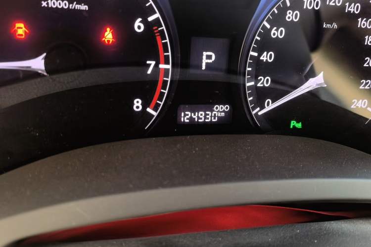 Used Lexus RX Classic 2013 270 Elite Edition Odometer Close Up