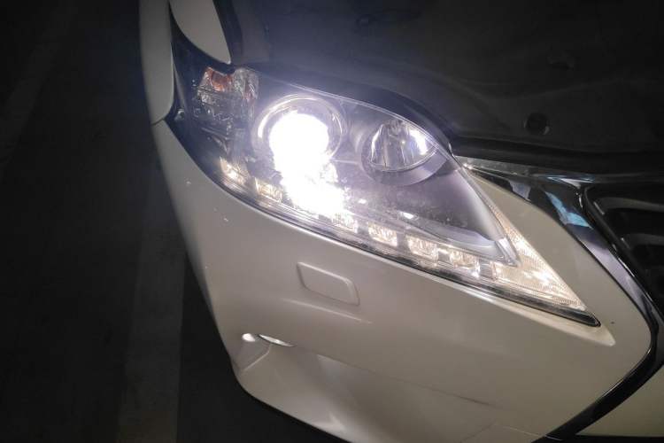 Used Lexus RX Classic 2013 270 Elite Edition Right Front Headlight