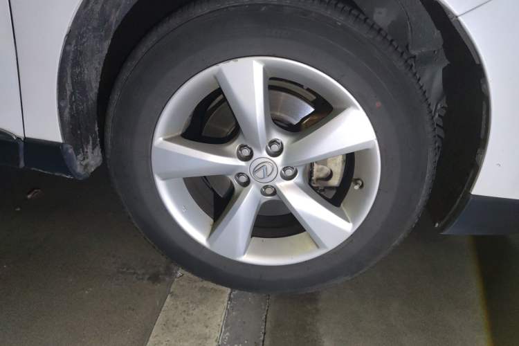 Used Lexus RX Classic 2013 270 Elite Edition Right Front Wheel Hub
