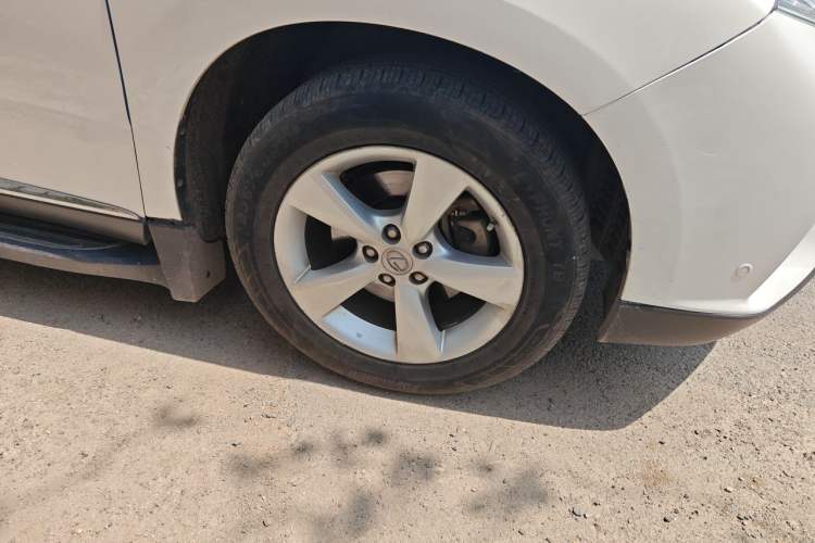 Used Lexus RX Classic 2013 270 Elite Edition Right Front Wheel Hub