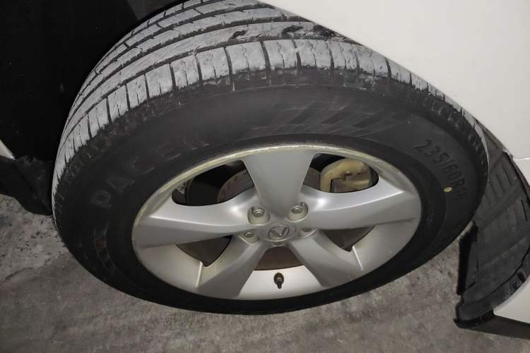 Used Lexus RX Classic 2013 270 Elite Edition Right Front Wheel Hub