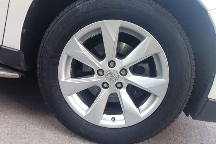 Used Lexus RX Classic 2013 270 Elegant Edition Right Front Wheel Hub
