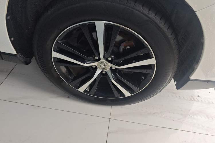 Used Lexus RX Classic 2013 270 Elite Edition Right Front Wheel Hub