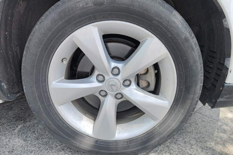 Used Lexus RX Classic 2013 270 Elite Edition Right Front Wheel Hub