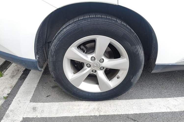 Used Lexus RX Classic 2013 270 Elite Edition Right Rear Wheel Hub