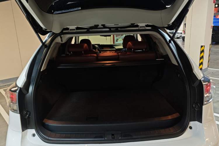 Used Lexus RX Classic 2013 270 Elegant Edition Trunk