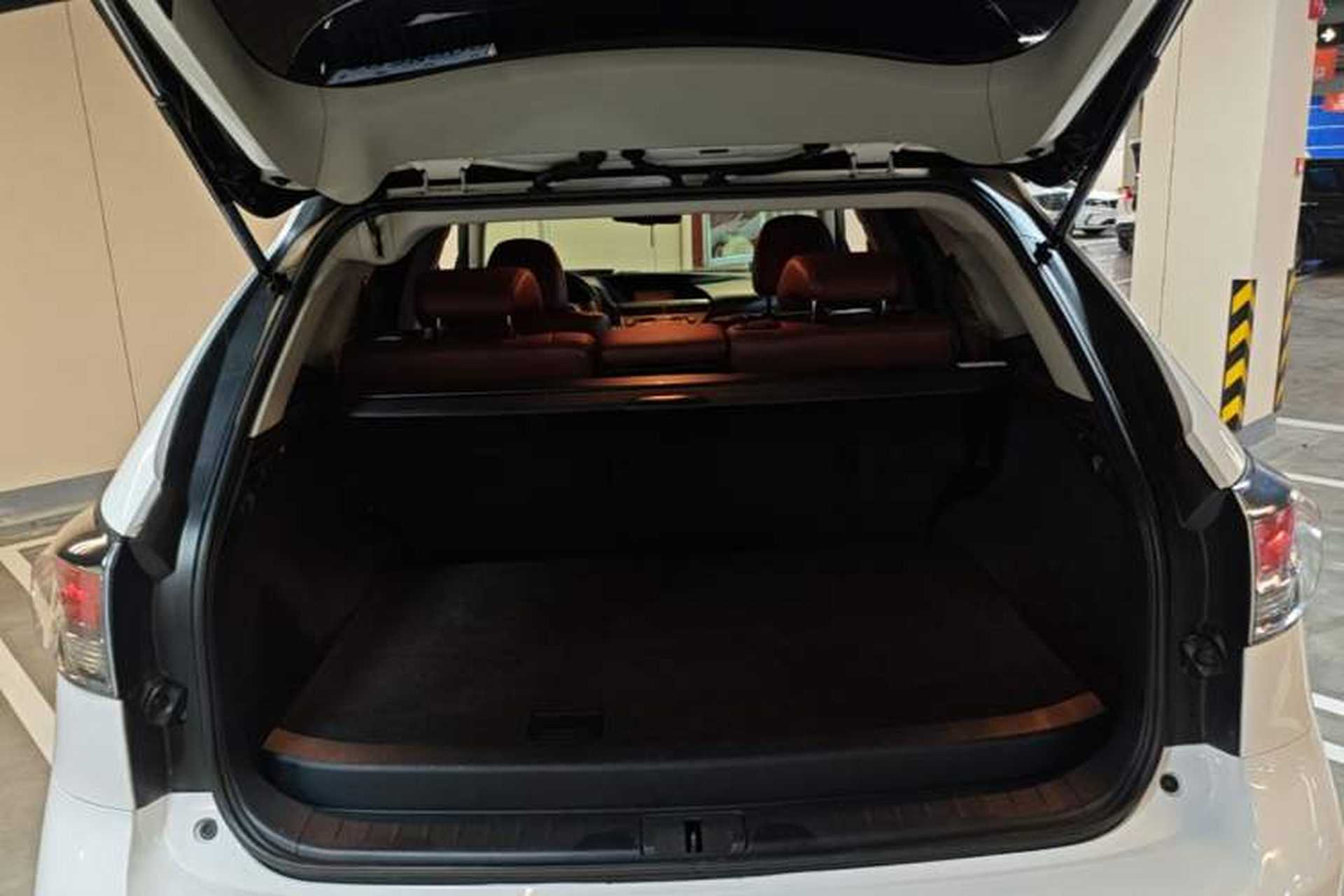 Used Lexus RX Classic 2013 270 Elegant Edition Trunk