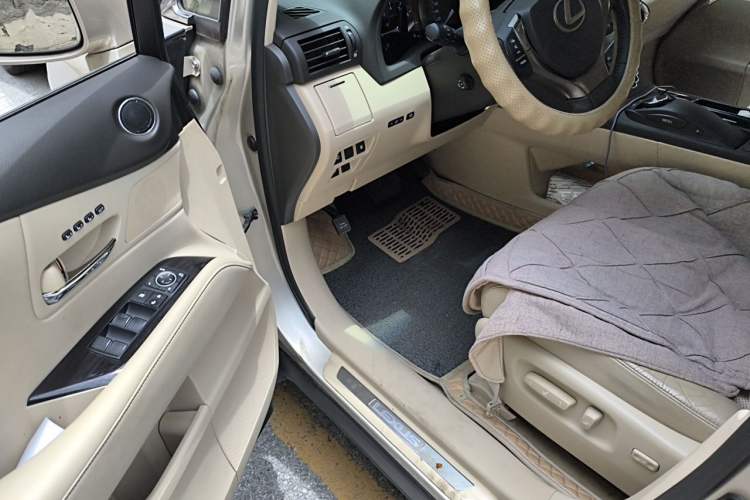 Used Lexus RX Classic 2013 270 Elite Edition Driver Seat