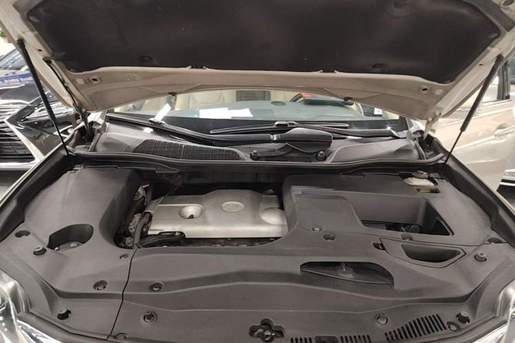Used Lexus RX Classic 2013 270 Elegant Edition Engine Bay