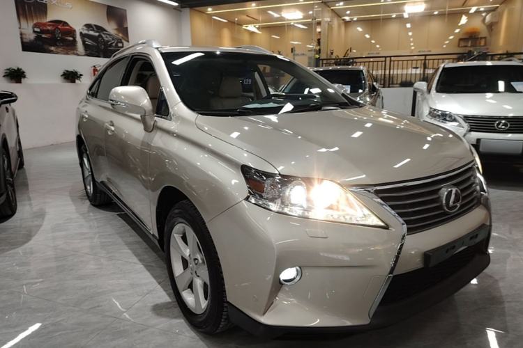 Used Lexus RX Classic 2013 270 Elegant Edition Front Right 45 Deg