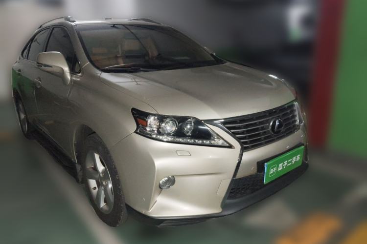 Used Lexus RX Classic 2013 270 Elite Edition Front Right 45 Deg