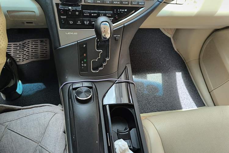 Used Lexus RX Classic 2013 270 Elite Edition Gear Lever