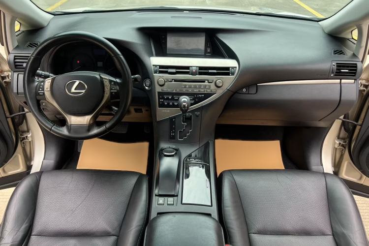 Used Lexus RX Classic 2013 270 Elite Edition Interior 6