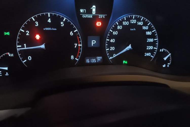Used Lexus RX Classic 2013 270 Elite Edition Odometer Close Up