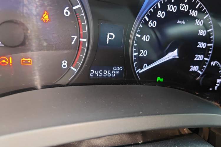 Used Lexus RX Classic 2013 270 Elegant Edition Odometer Close Up