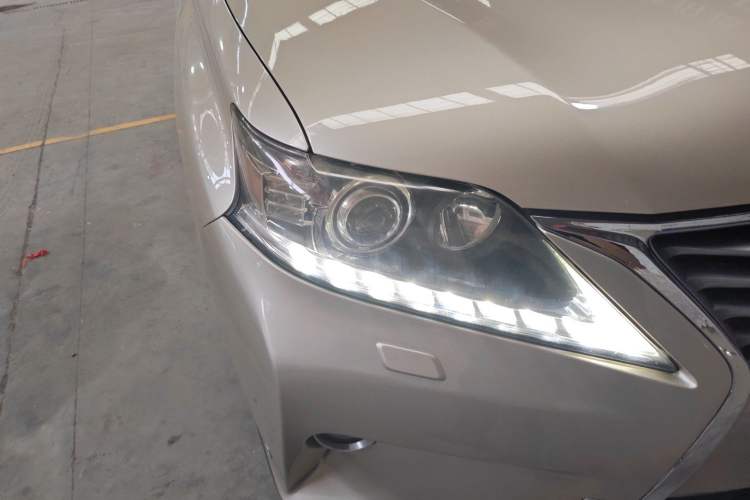 Used Lexus RX Classic 2013 270 Luxury Edition Right Front Headlight