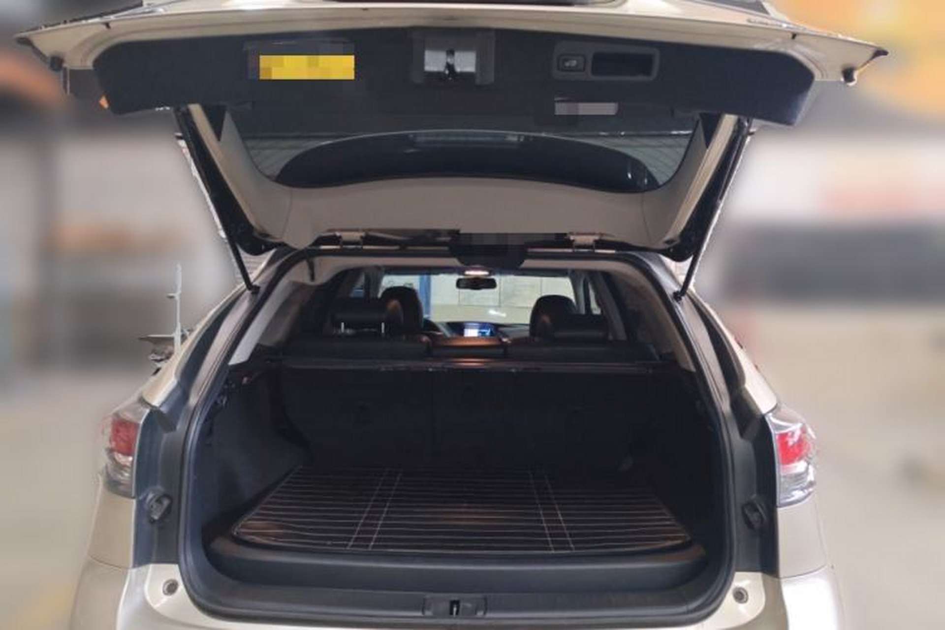 Used Lexus RX Classic 2013 270 Luxury Edition Trunk