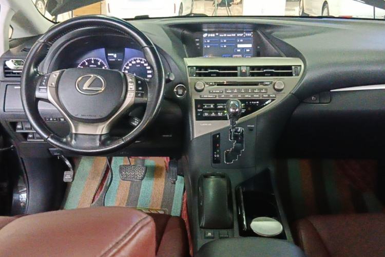 Used Lexus RX Classic 2014 270 Special Limited Edition Center Console
