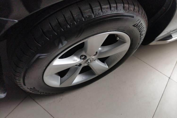 Used Lexus RX Classic 2014 270 Special Limited Edition Exterior 8