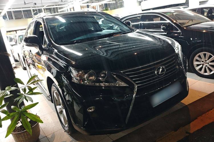 Used Lexus RX Classic 2014 270 Special Limited Edition Front Right 45 Deg