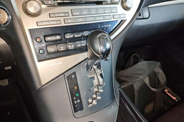 Used Lexus RX Classic 2014 270 Special Limited Edition Gear Lever