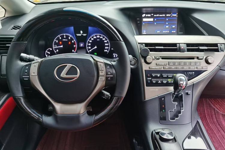Used Lexus RX Classic 2014 270 Special Limited Edition Interior 2