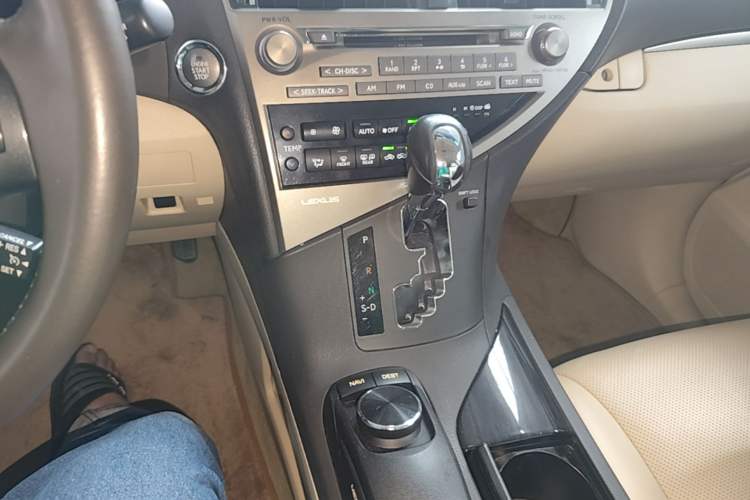Used Lexus RX Classic 2014 270 Special Limited Edition Gear Lever