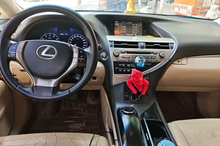 Used Lexus RX Classic 2014 270 Special Limited Edition Center Console