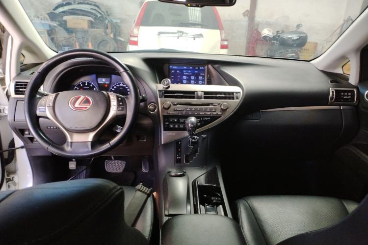 Used Lexus RX Classic 2014 270 Special Limited Edition Center Console