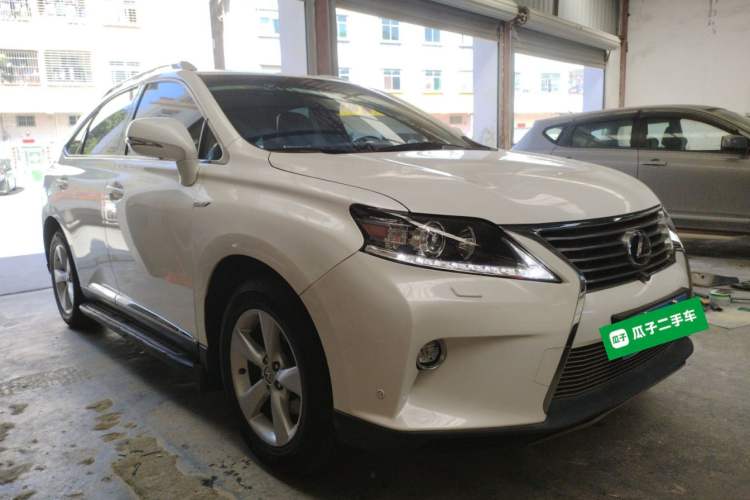 Used Lexus RX Classic 2014 270 Special Limited Edition Front Right 45 Deg