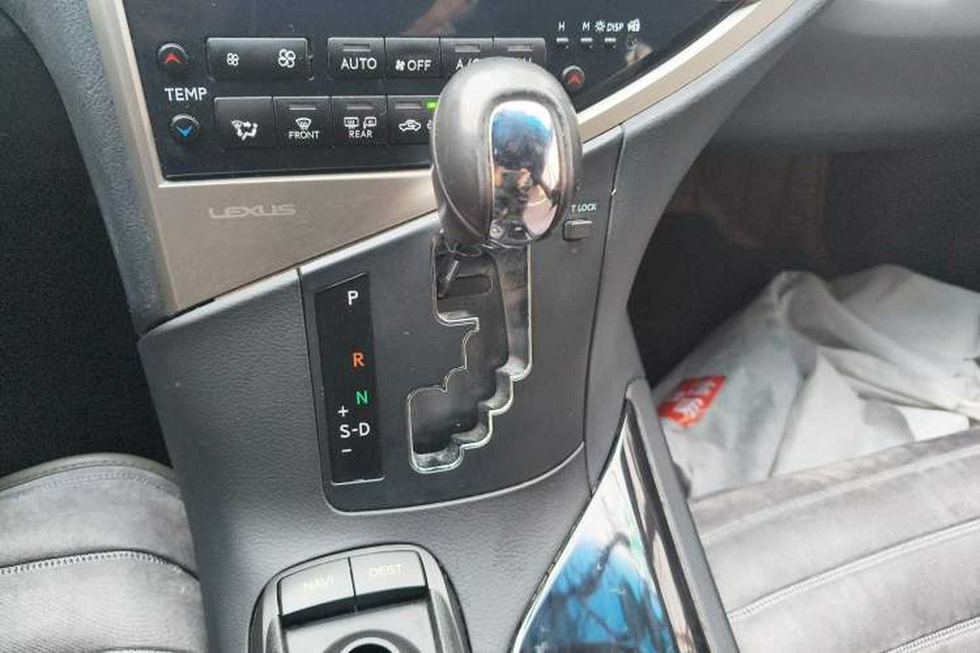 Used Lexus RX Classic 2014 270 Special Limited Edition Gear Lever