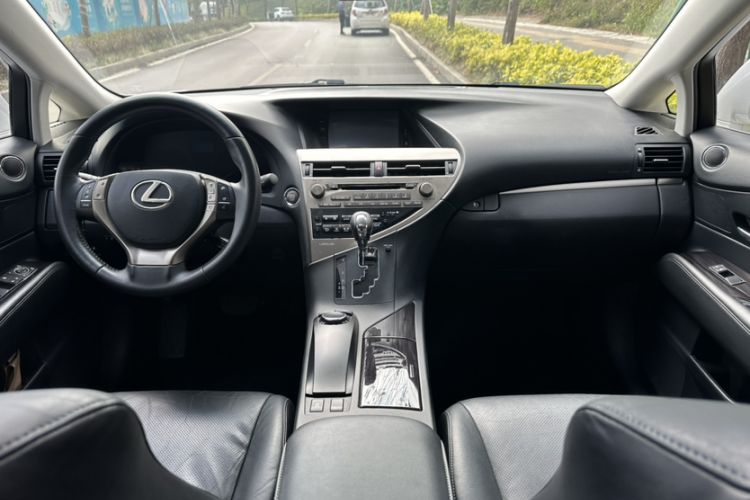Used Lexus RX Classic 2014 270 Special Limited Edition Interior 1