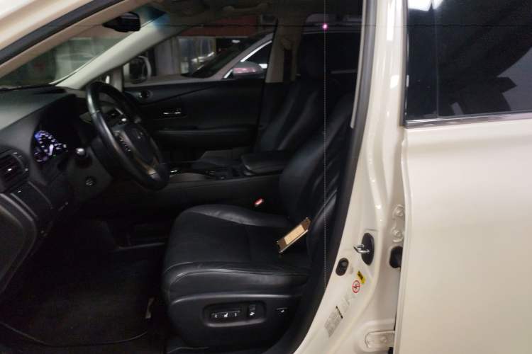 Used Lexus RX Classic 2014 270 Special Limited Edition Left Front Seat