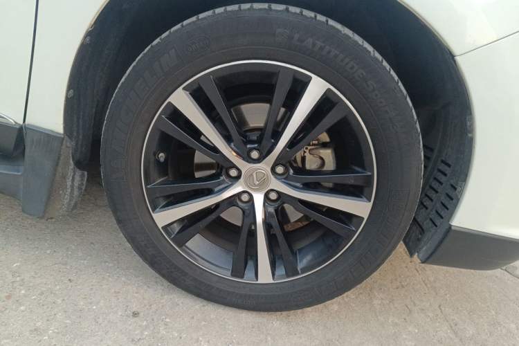 Used Lexus RX Classic 2014 270 Special Limited Edition Right Front Wheel Hub