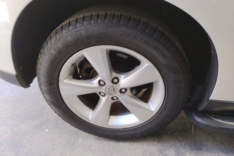 Used Lexus RX Classic 2014 270 Special Limited Edition Right Rear Wheel Hub