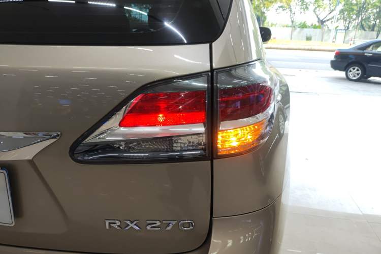 Used Lexus RX Classic 2014 270 Special Limited Edition Exterior 6