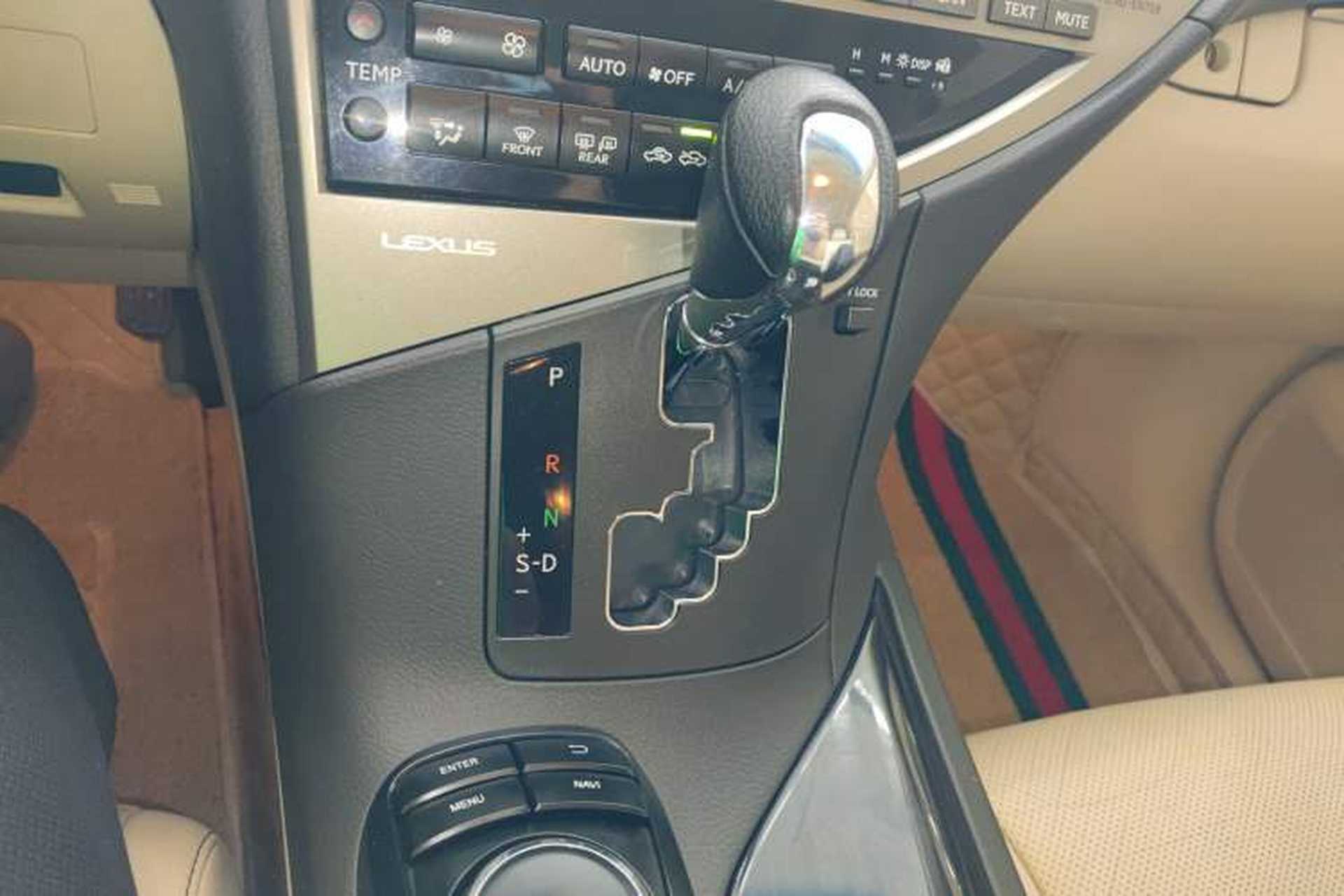 Used Lexus RX Classic 2014 270 Special Limited Edition Gear Lever