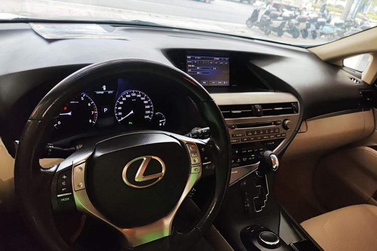Used Lexus RX Classic 2014 270 Special Limited Edition Interior 2