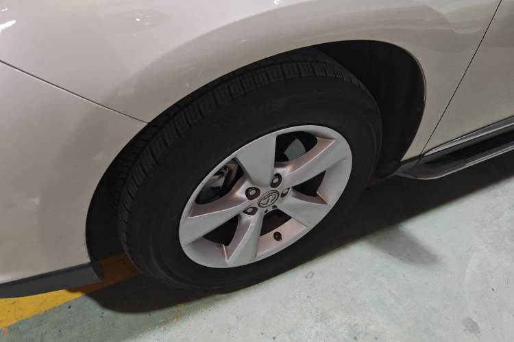 Used Lexus RX Classic 2014 270 Special Limited Edition Left Front Wheel Hub