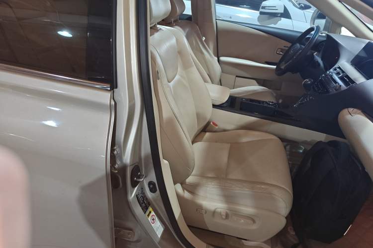 Used Lexus RX Classic 2014 270 Special Limited Edition Right Front Seat