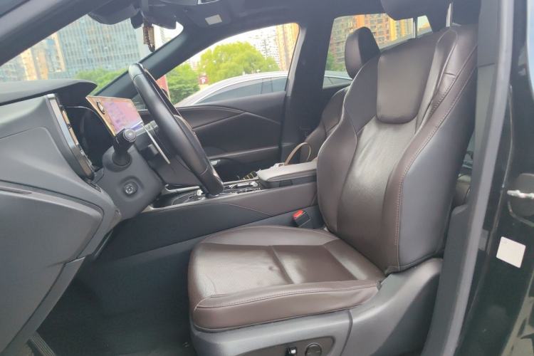 Used Lexus RX New Energy 2023 450h+ Four-Wheel Drive Enjoyment Edition Left Front Seat