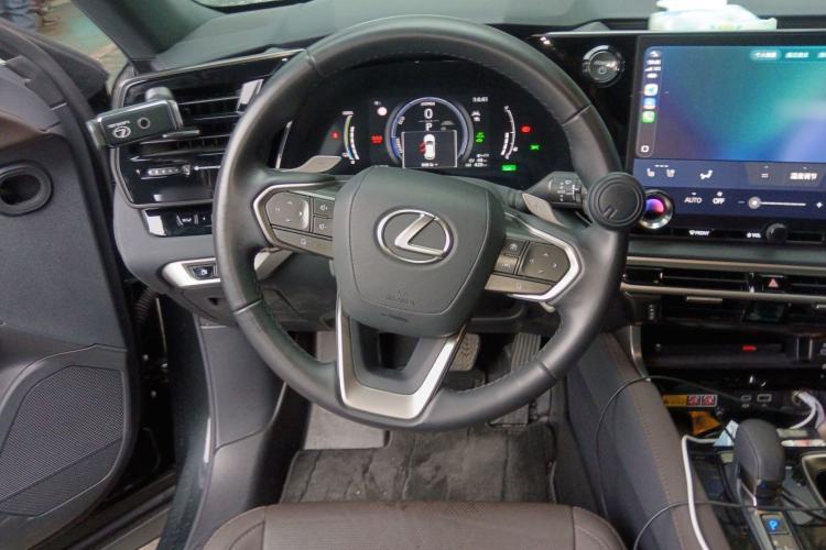 Used Lexus RX New Energy 2023 450h+ Four-Wheel Drive Enjoyment Edition Steering Wheel