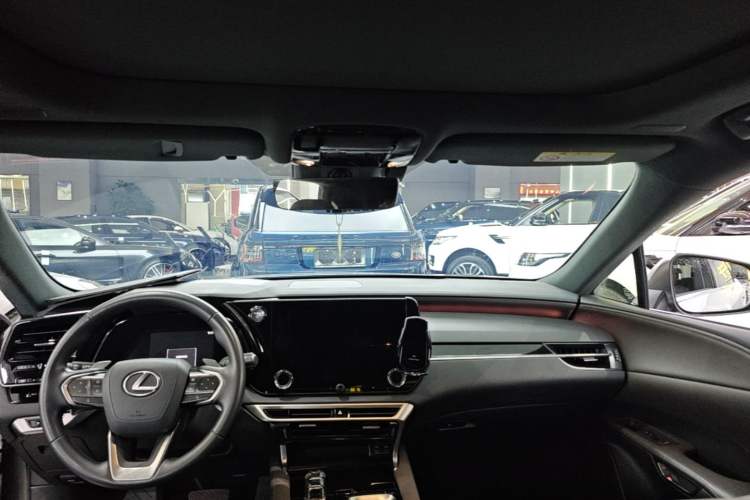 Used Lexus RX New Energy 2023 450h+ Four-Wheel Drive Enjoyment Edition Headliner