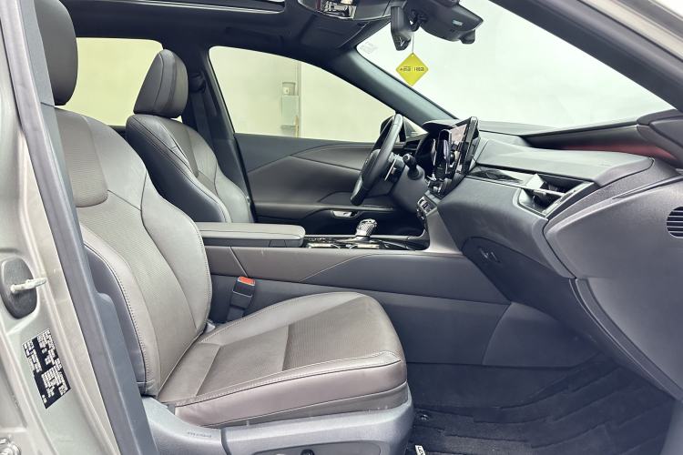 Used Lexus RX New Energy 2023 450h+ Four-Wheel Drive Enjoyment Edition Interior 4