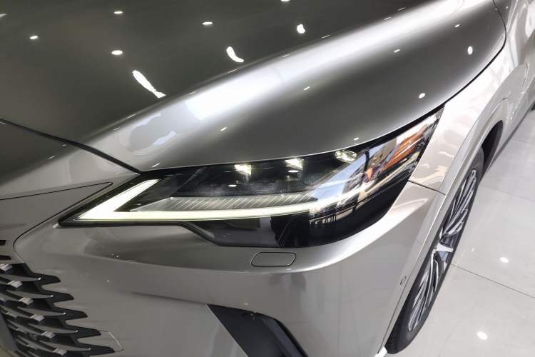 Used Lexus RX New Energy 2023 450h+ Four-Wheel Drive Enjoyment Edition Left Front Headlight