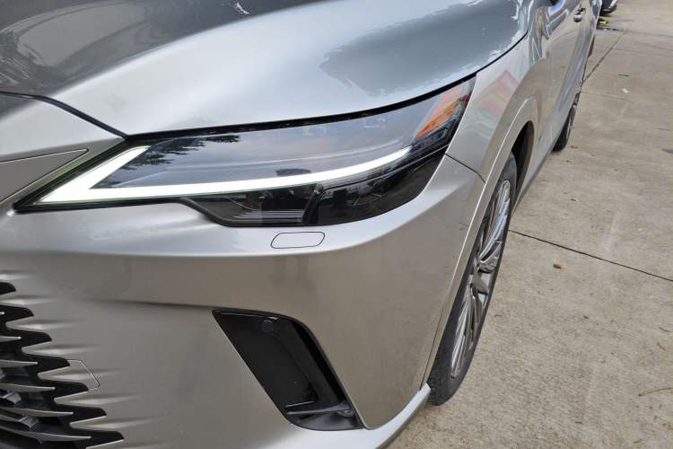 Used Lexus RX New Energy 2023 450h+ Four-Wheel Drive Enjoyment Edition Left Front Headlight